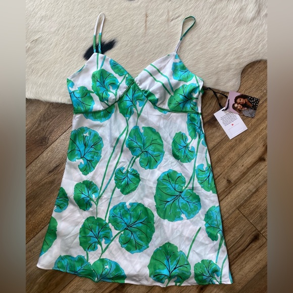 Diane von Furstenberg Geranium Leaf Short Satin Slip Dress - Picture 3 of 12